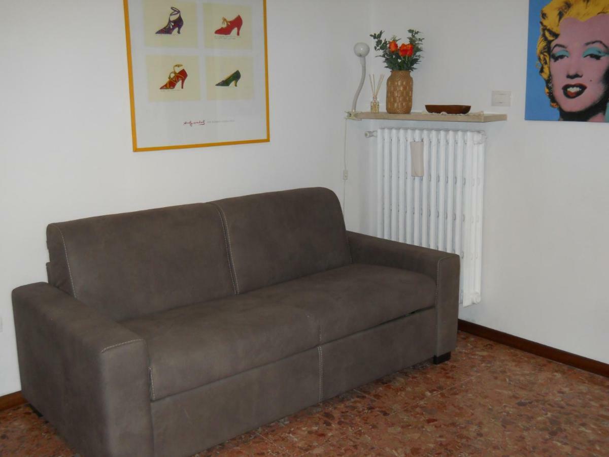 Lo Scoiattolo Bed and Breakfast Verona Buitenkant foto