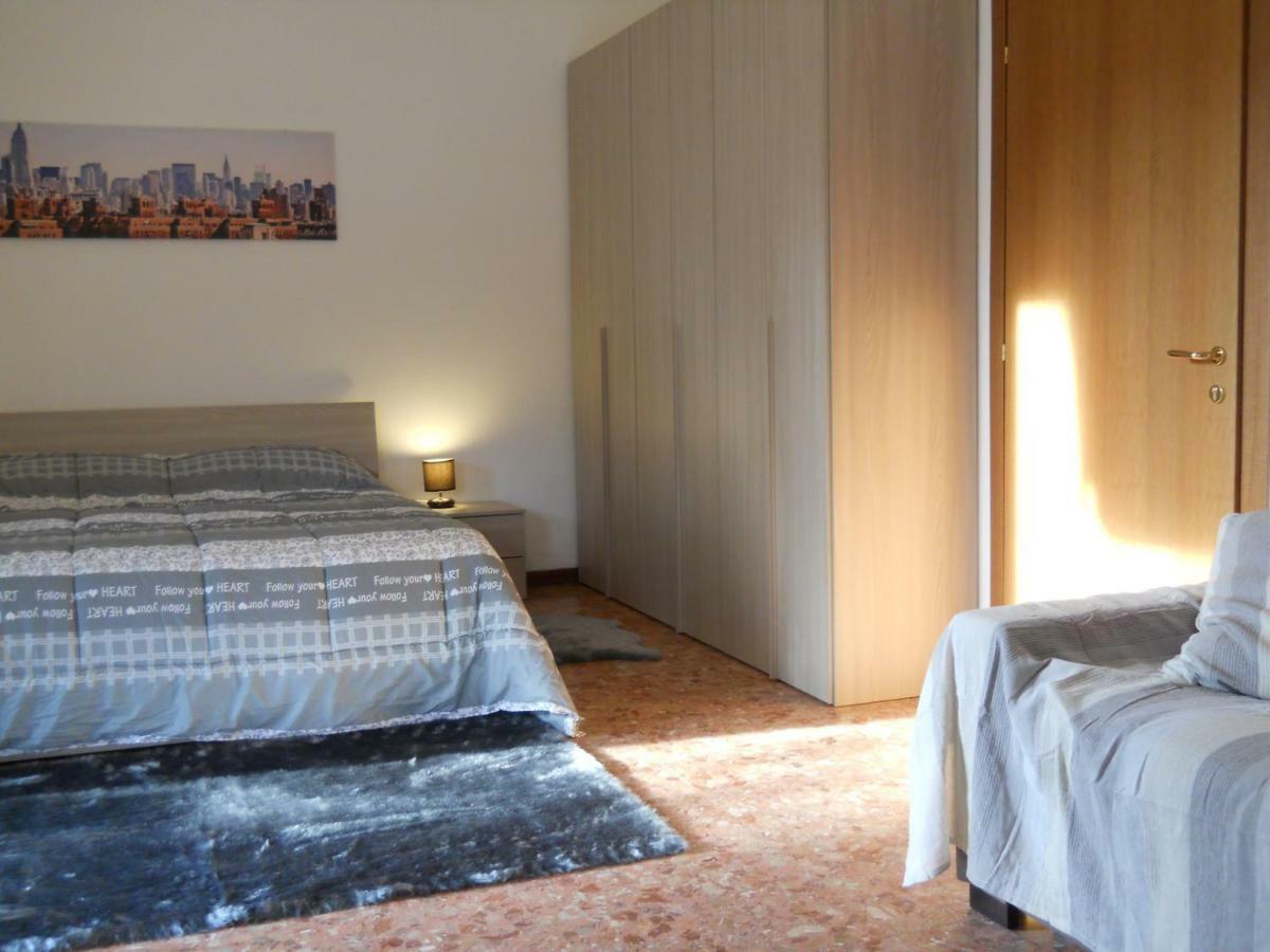 Lo Scoiattolo Bed and Breakfast Verona Buitenkant foto